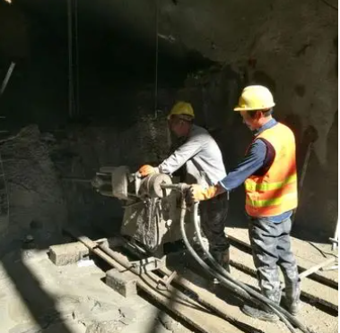 同心水下抗分散灌浆料特点 水下不分散注浆料介绍